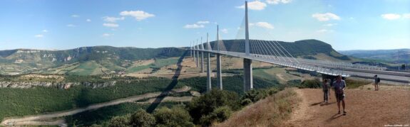 tussenstop viaduc du Millau
