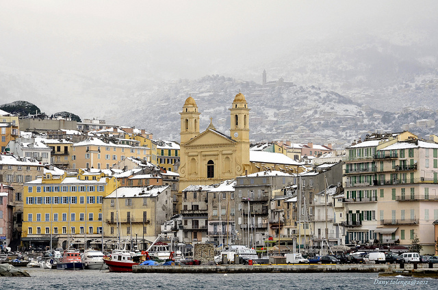 Frankrijk in de winter sneeuw op Corsica Bastia