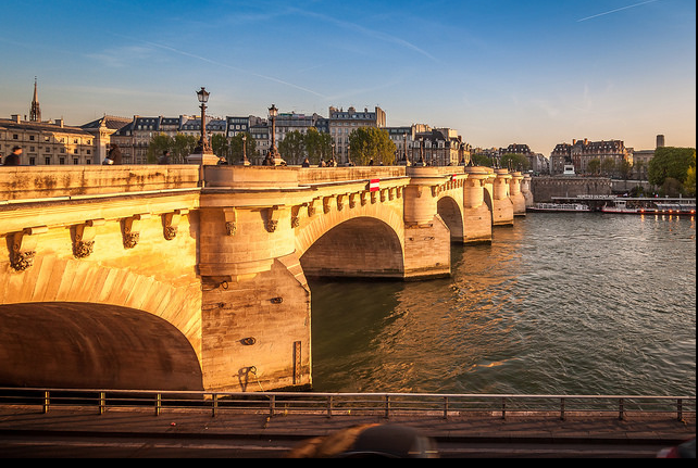Parijs pont neuf Seine