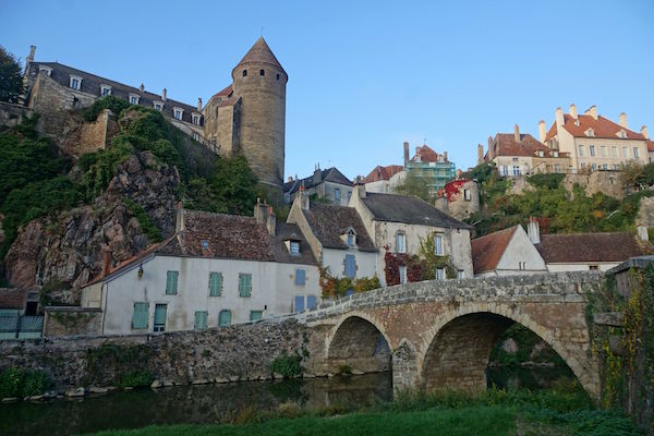 Semur-en-Auxois in de Bourgogne