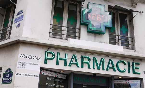 Parijs apotheek goedkope verzorgingsproducten Saint-Germain-des-Prés