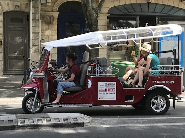 Bordeaux met een tuktuk rondleiding tours