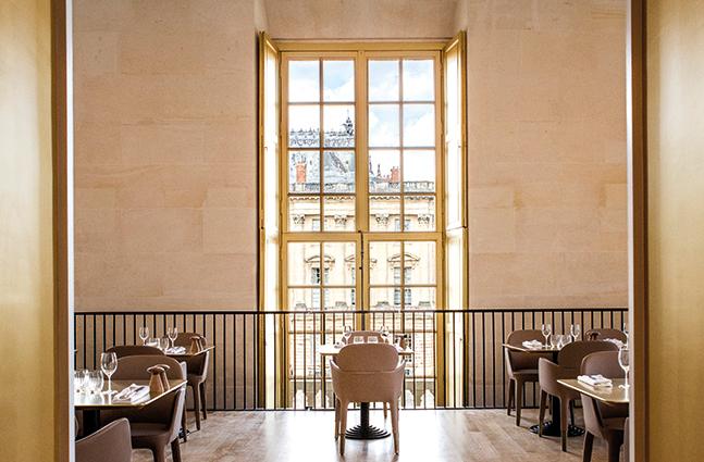 restaurant Ducasse Versailles uitzicht