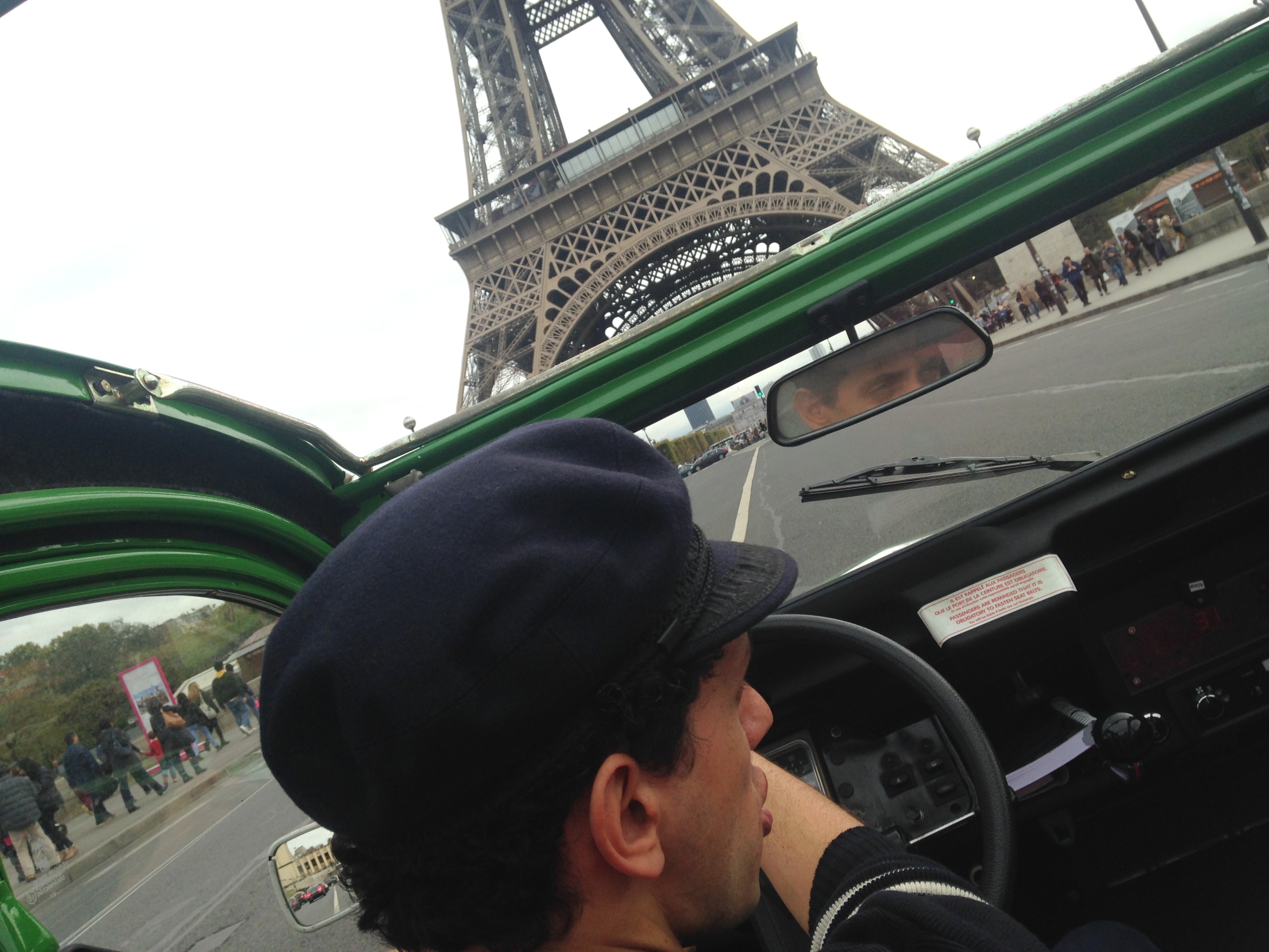 elektrische 2CV rondrit Parijs Eiffeltoren