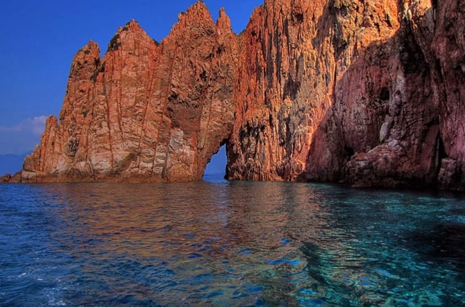 Scandola natuurgebied Corsica Pharos Reizen