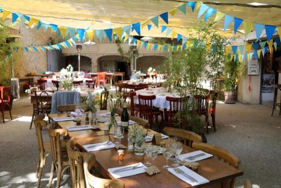 La Fontaine minerale leuke restaurants in de Drôme