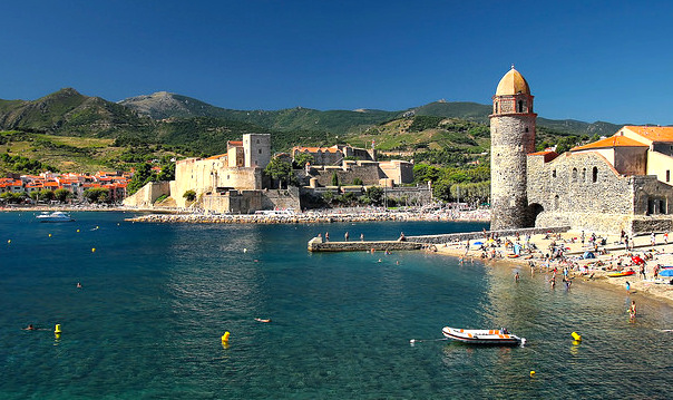 Collioure mooi dorp aan zee