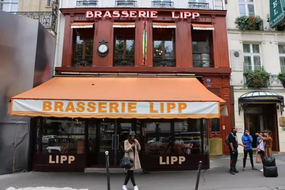 Parijs stedentrip leuke brasserie Saint-Germain