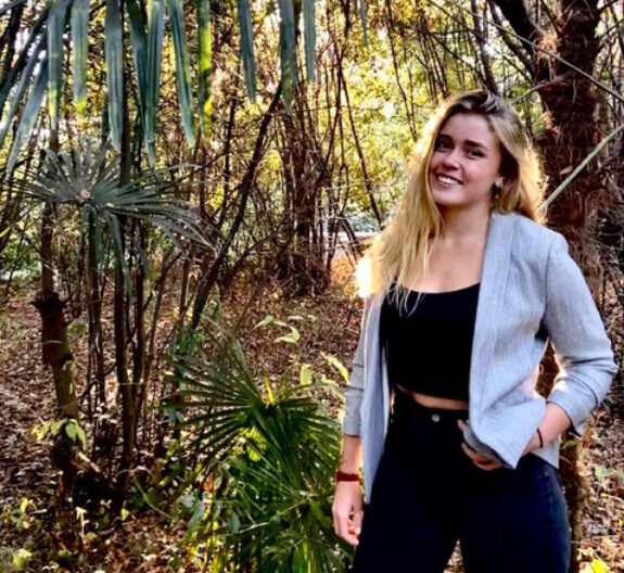 Coco Nederlands meisje rugbytalent in Frankrijk