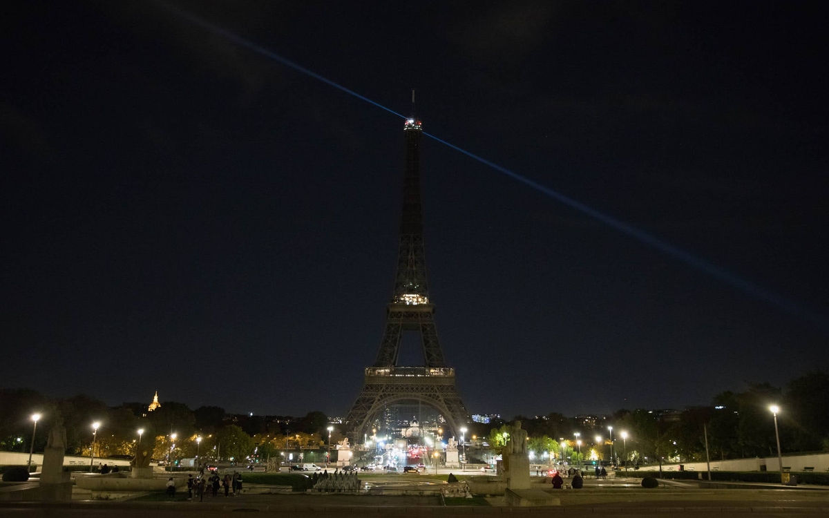 Eiffeltoren donker