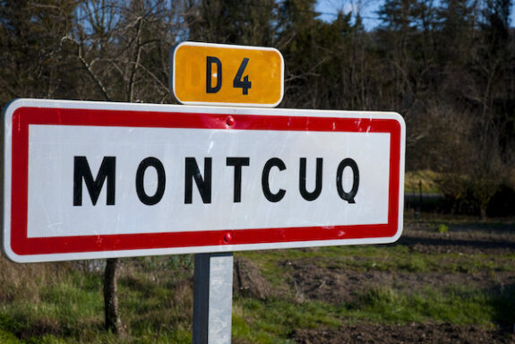 Montcuq Naambord