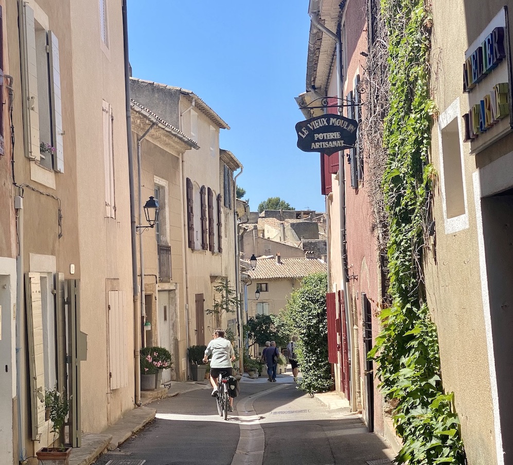 Cucuron Luberon fietsroutes Provence
