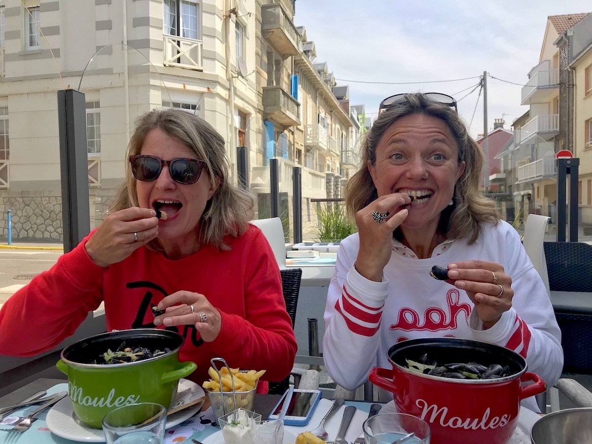 mosselen eten moules-frites Opaalkust Pas-de-Calais
