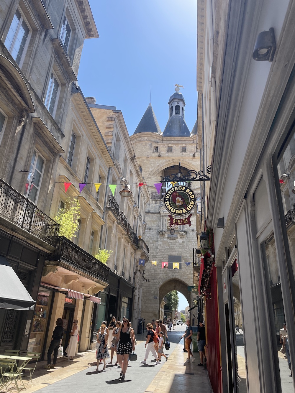 Grosse Cloche winkelen Bordeaux