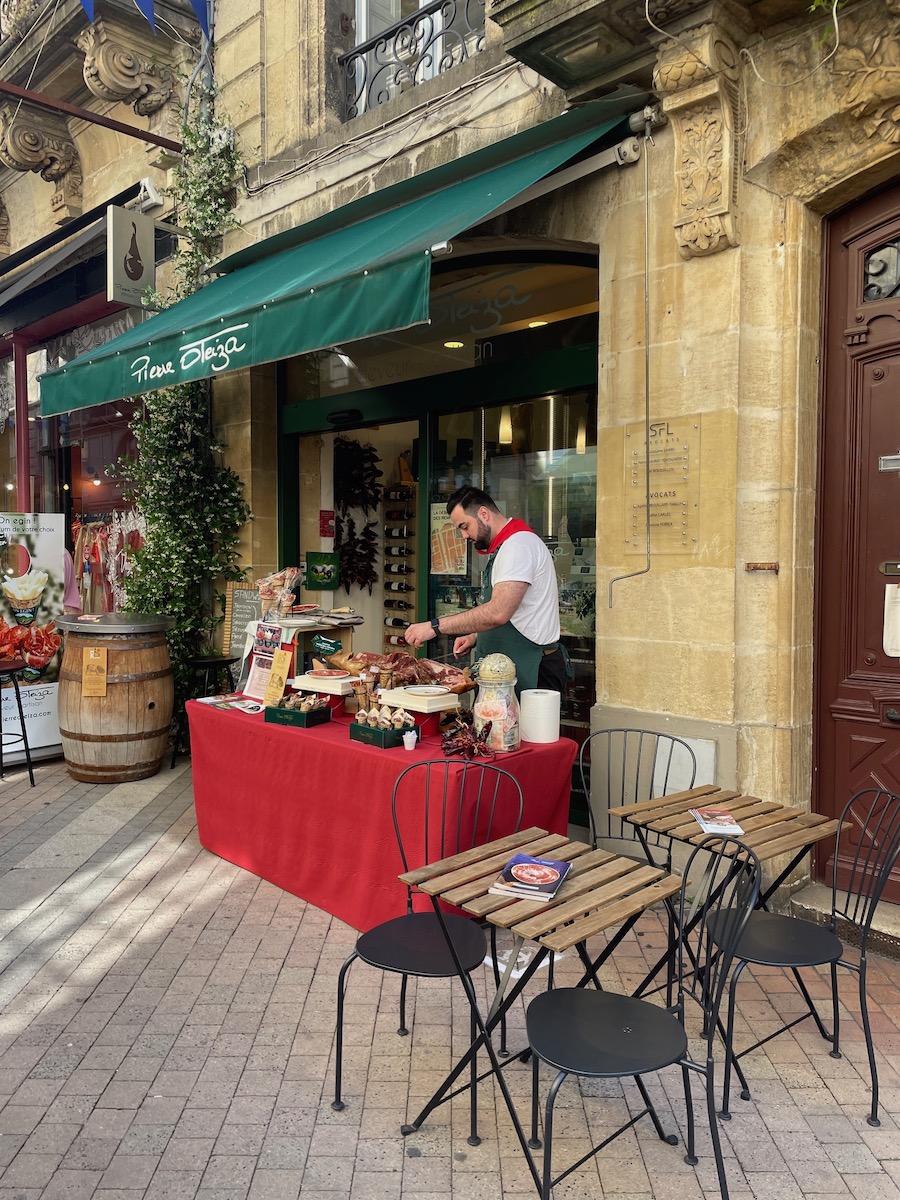 Bordeaux winkelen Rue des Remparts