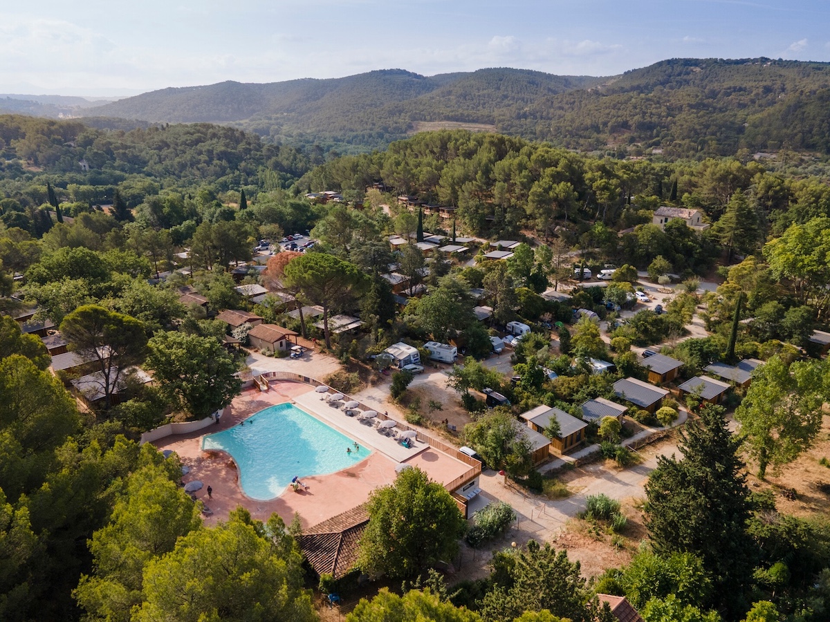 Camping Aix-en-Provence Huttopia