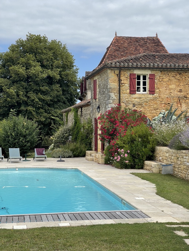 Domaine de Belbouys in de Lot vakantiehuizen bij kasteeltje