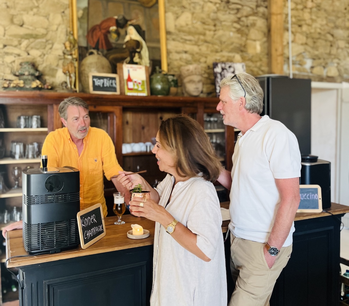 Lys d'Avril vakantiedomein icocktailbar