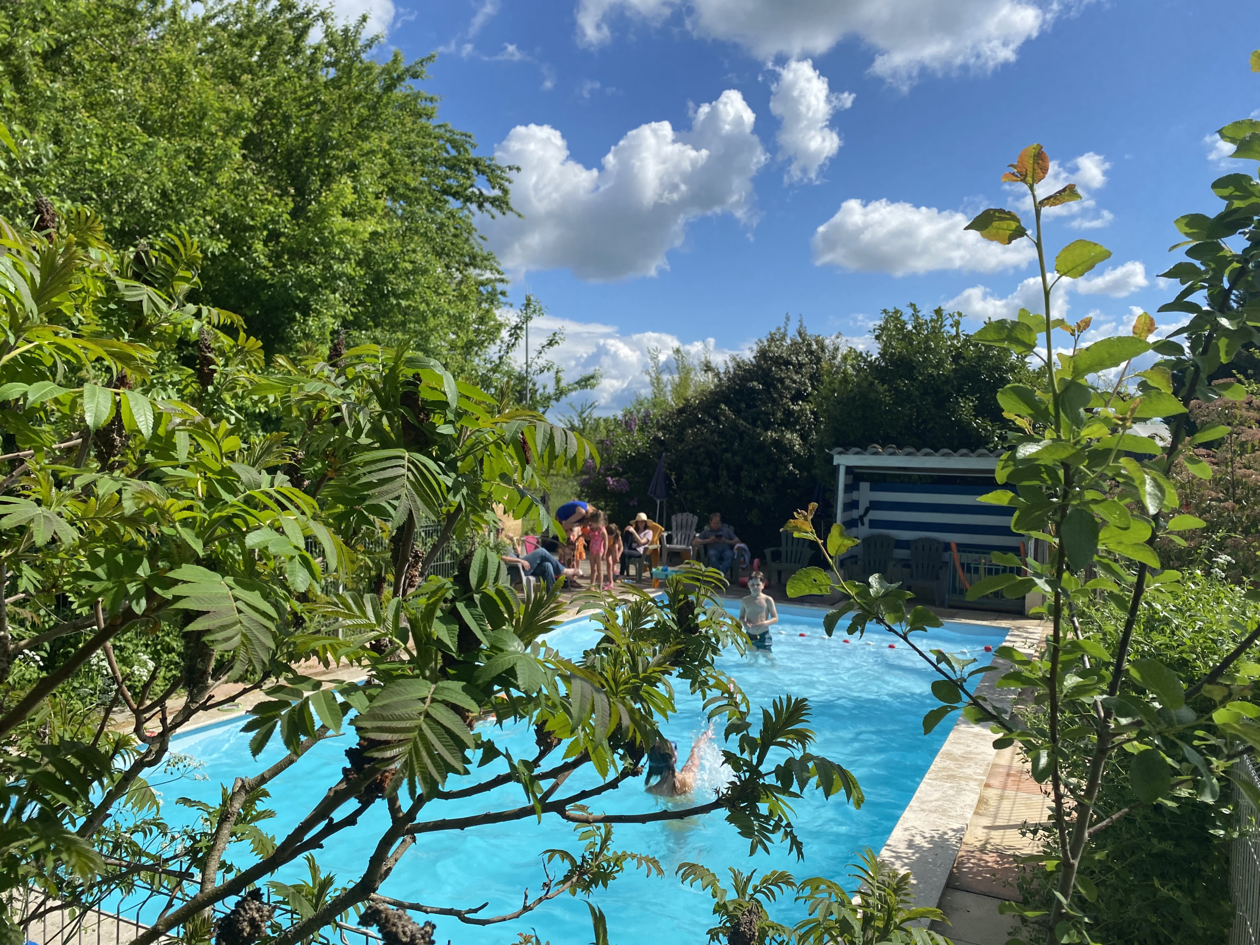 vakantiedomein Les Escaliers de La Combe in de Lot - zwembad