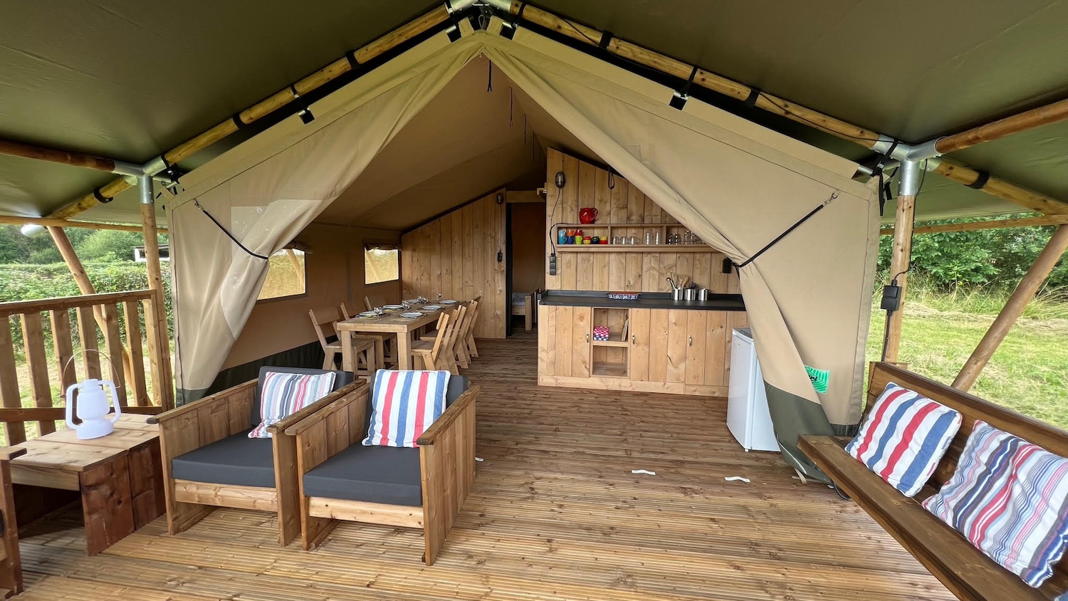 Domaine la Barbe safaritenten lodgetenten in de buurt van de Pyreneeen