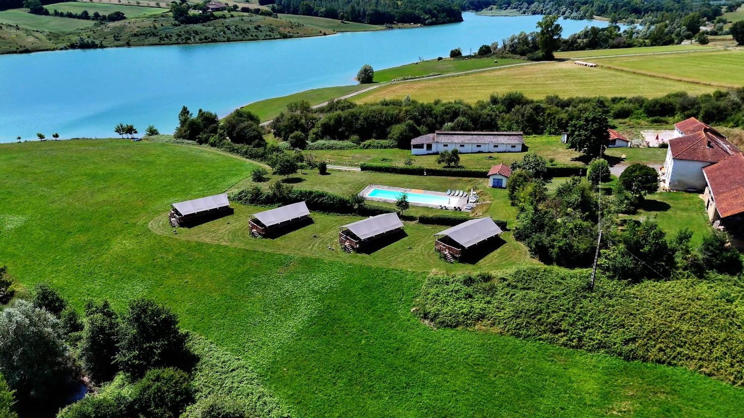 Domaine la Barbe safaritenten lodgetenten in de buurt van de Pyreneeen