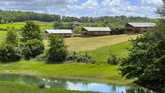 Domaine la Barbe safaritenten lodgetenten in de buurt van de Pyreneeen