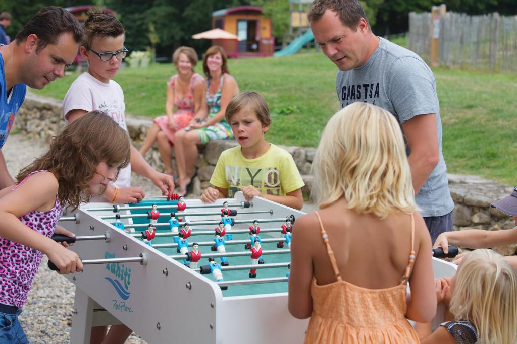 vakantie met kinderen gezinnen Abbaye du Palais