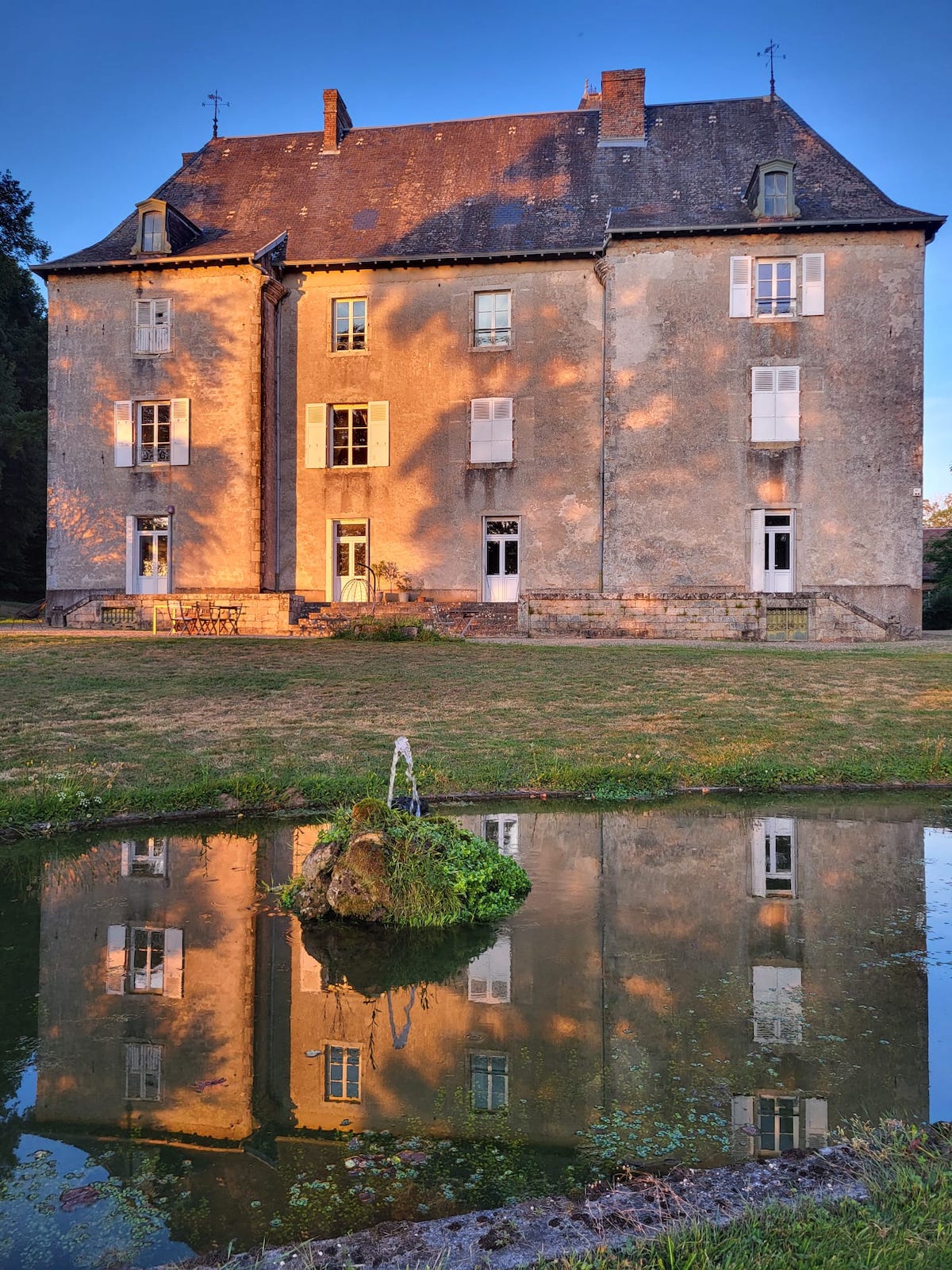 kasteel in de Limousin Nederlands Ik Vertrek-verhaal