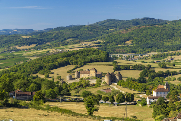 Bourgogne landschap omgeving Cluny bij chateau de Berzé le Châtel