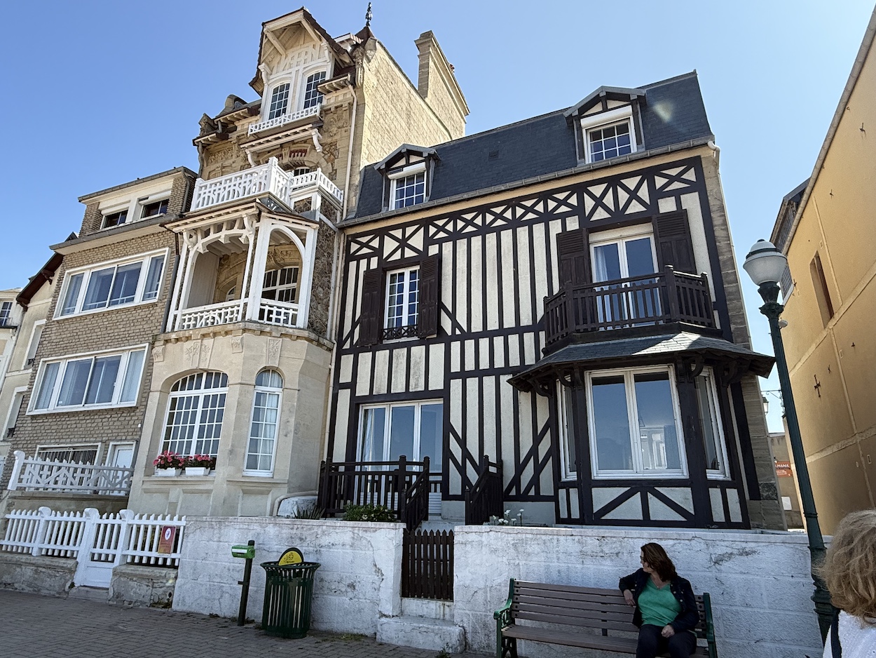 Cote de Nacre- Calvados-Normandie- St Aubin