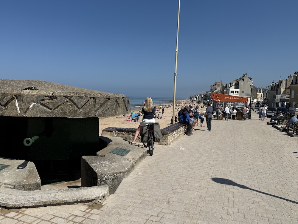 Cote de Nacre. St Aubin
