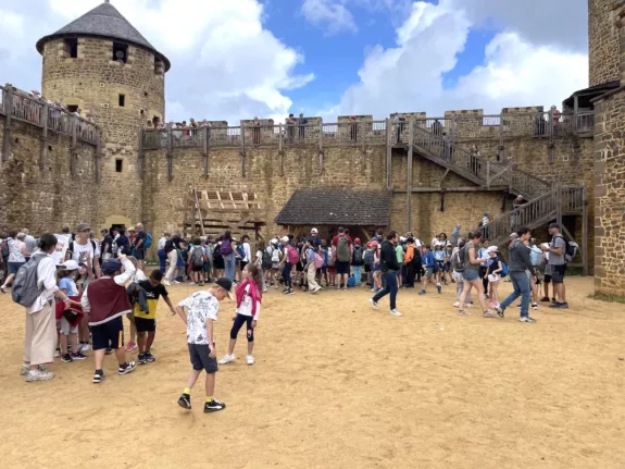 Guedelon bijzonder kasteel in de Bourgogne