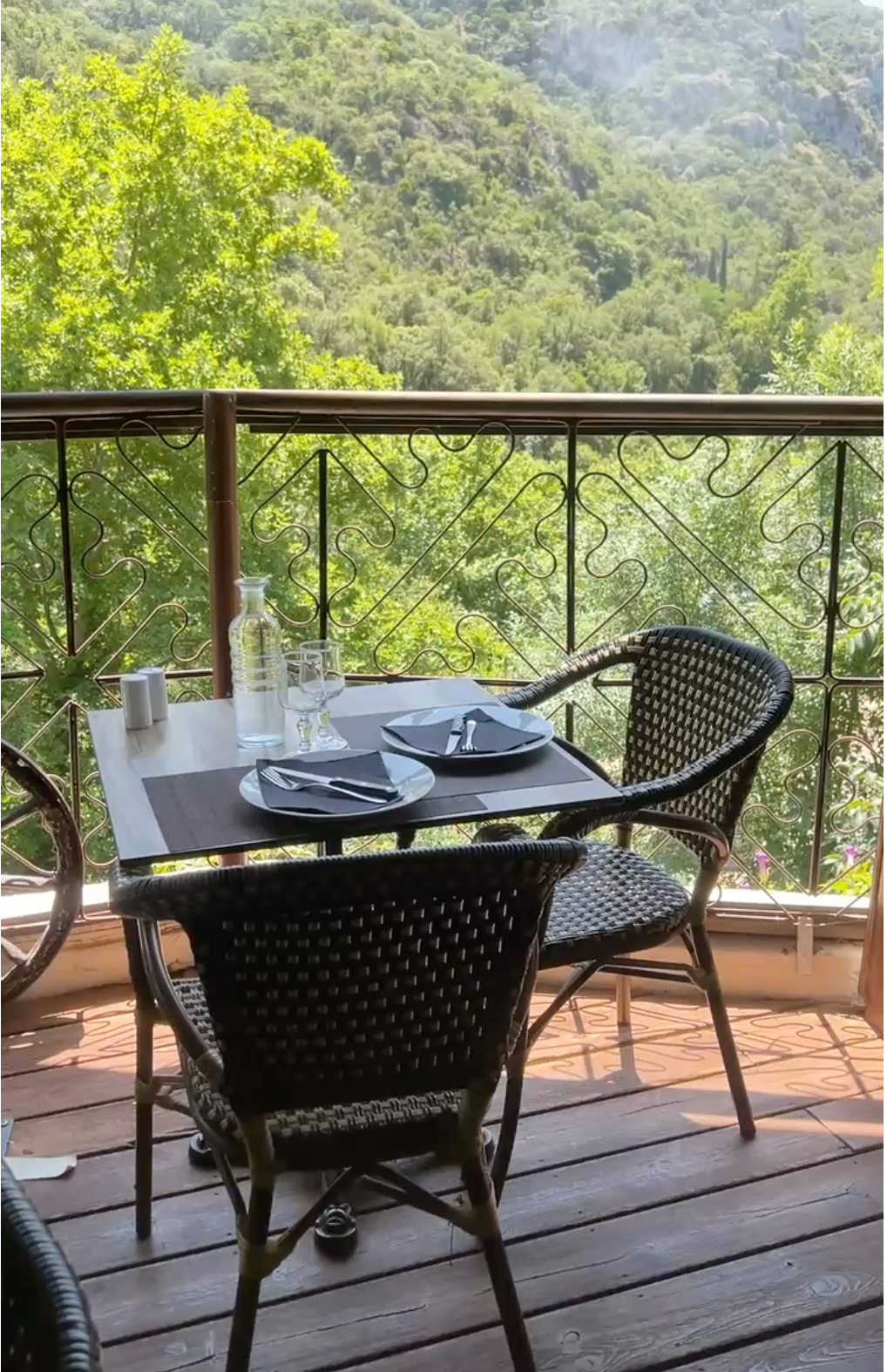 Restaurant Pont du Diable Saint-Guilhem-le-Désert - Vallée de l'Hérault