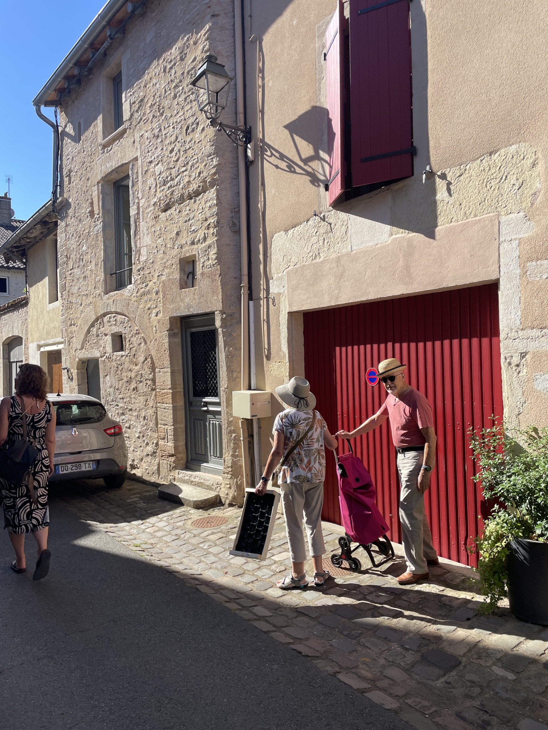 Cluny in de Bourgogne, mooi middeleeuws stadje