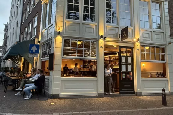 V&A Bar Bistro Bistronomie d’Amsterdam