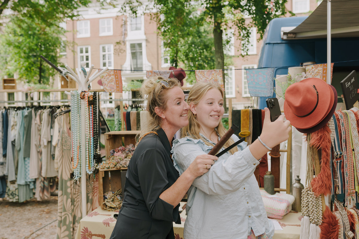 Le Marie Marché Franse markt in Den Haag