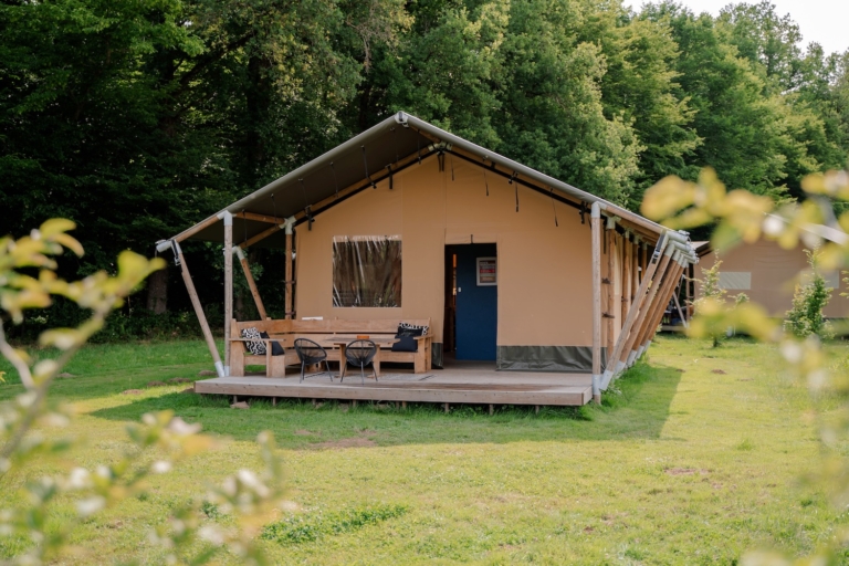Festilux safaritenten op gezellig domein in de Bourgogne
