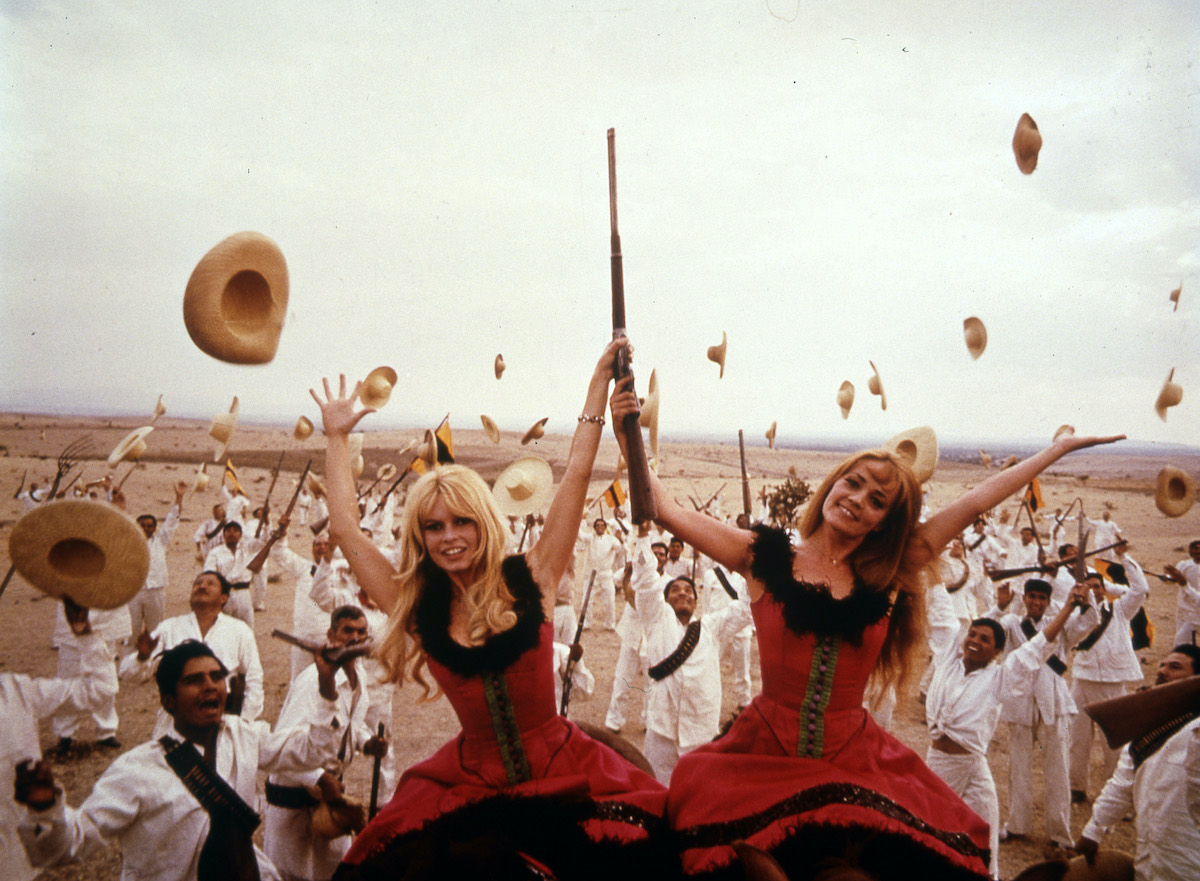 Via Maria, film met Brgite Bardot en Jeanne Moreau