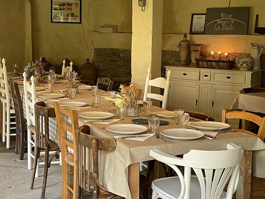 Domaine de la Bade table d hotes