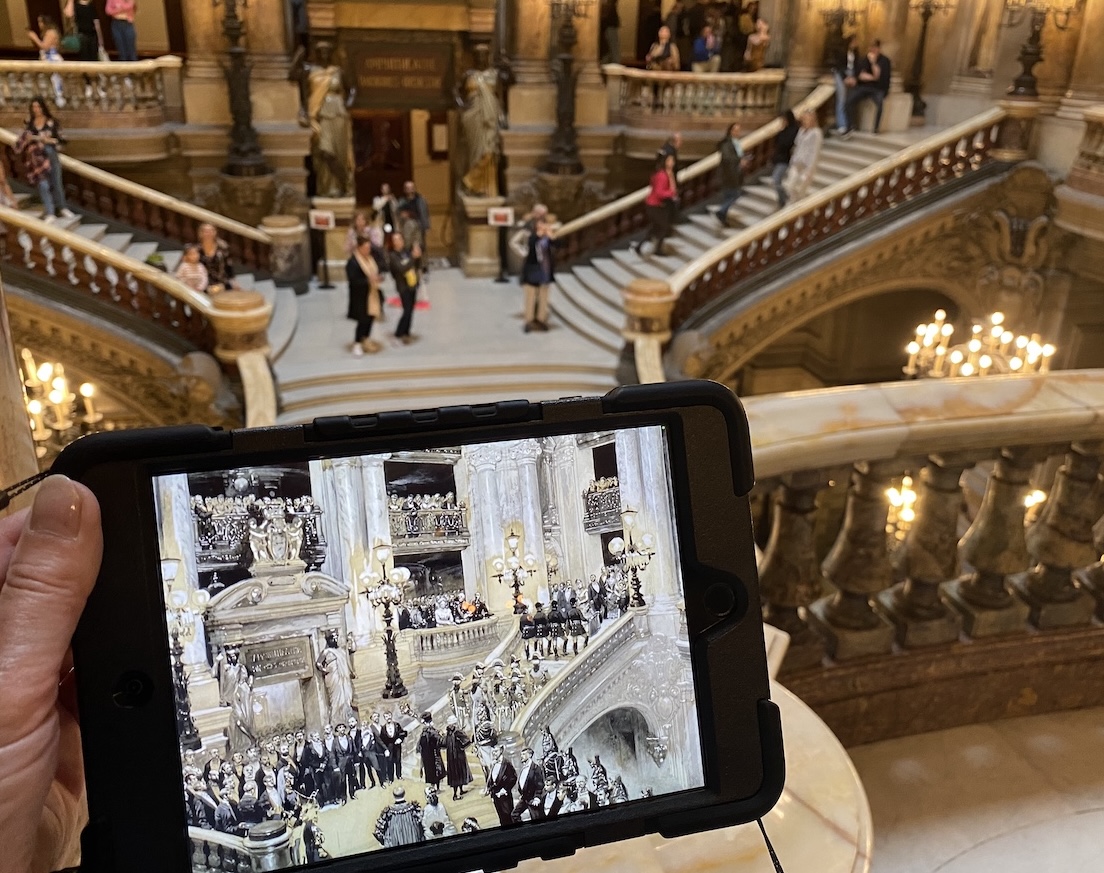 De opera in Parijs ipad AR